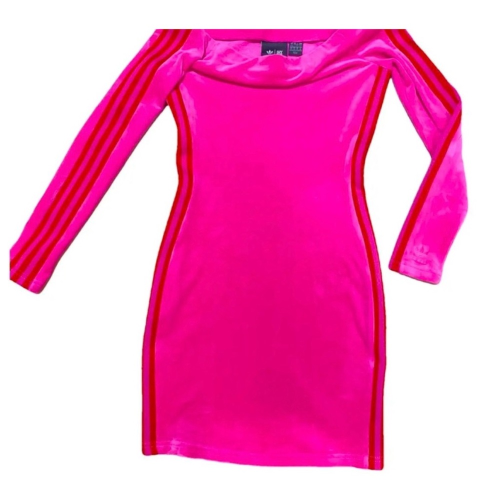 Adidas X Ivy park pink velour dress size medium NWT Perfect for Valentines Day!!